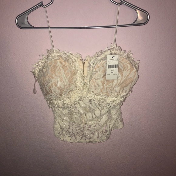 Fashion Nova Tops - Fashion Nova Bustier Lace